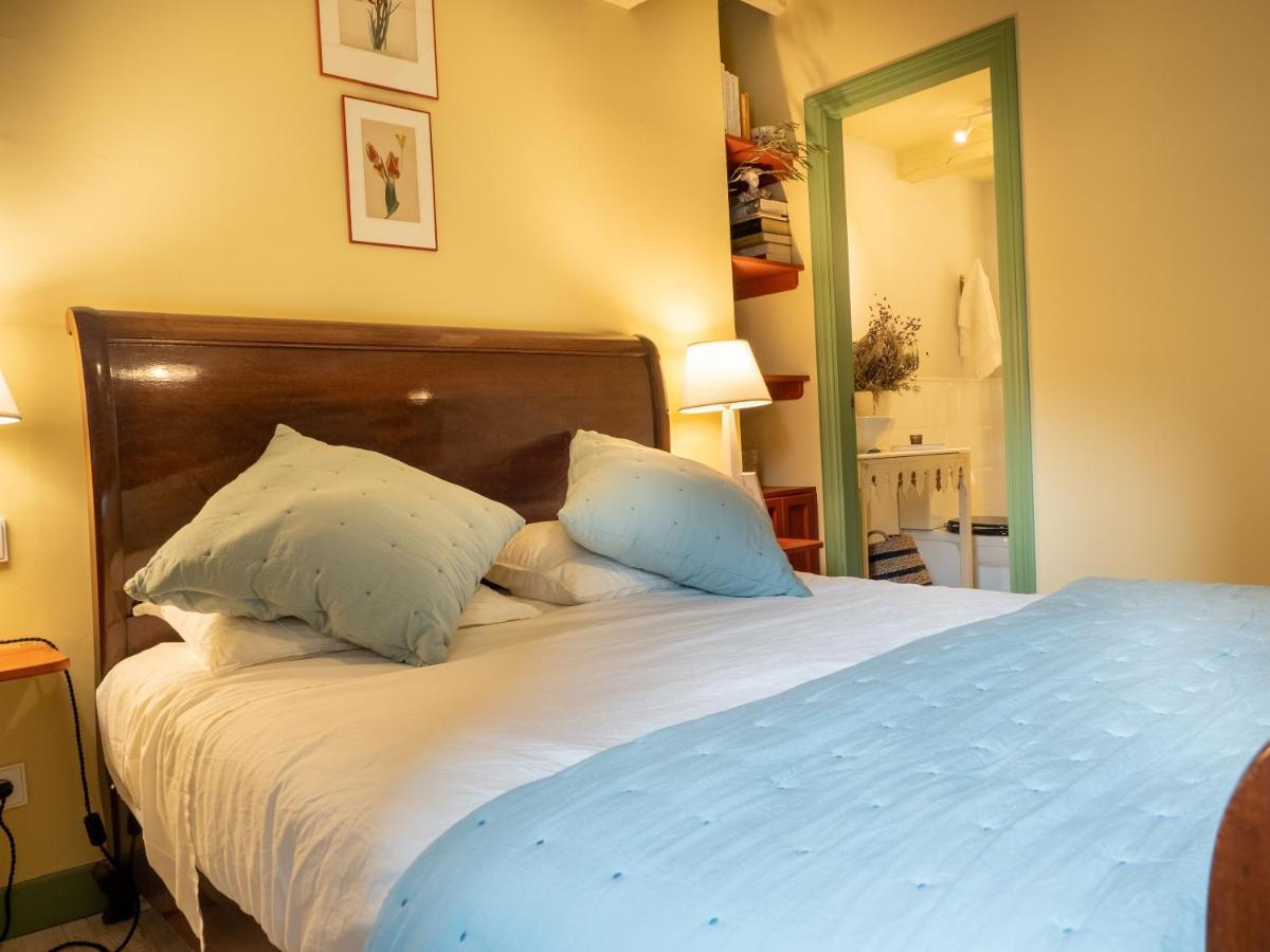Ferienhaus Encantadora Casa De Pueblo Con 5 Hab. En Burgos