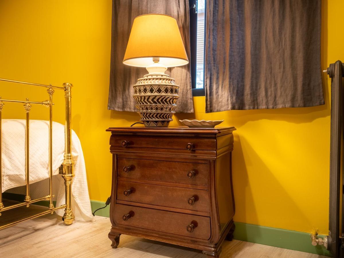 Ferienhaus Encantadora Casa De Pueblo Con 5 Hab. En Burgos *